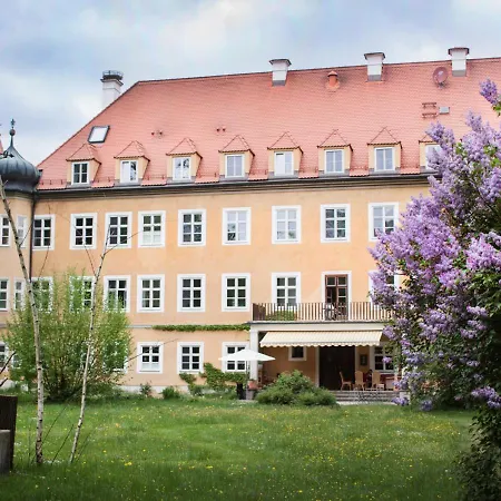 Naturschlosshotel Blumenthal Aichach