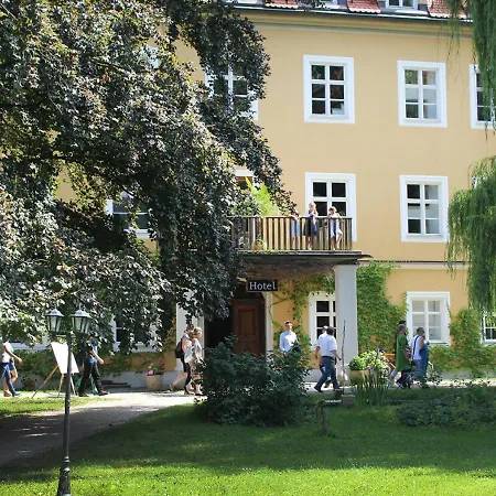 Schloss Blumenthal Hotell