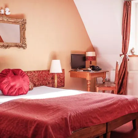 Hotel Naturschlosshotel Blumenthal 2*
